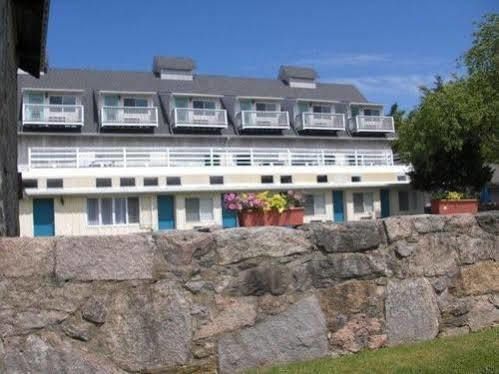 The Windswept Inn Charlestown Buitenkant foto